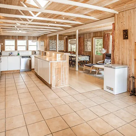 3 Bedroom Beautiful Home In Logstor Logstor